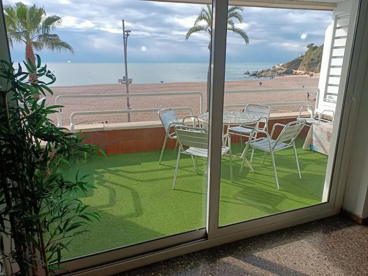 Apartment Piso Jover Alojamiento Para Mayores De 25 Anos !! Lloret de Mar Spain