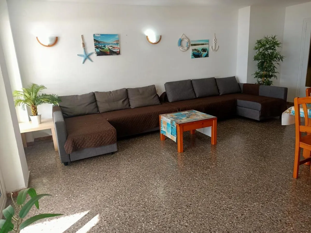 Piso Jover Alojamiento Para Mayores De 25 Anos !! Lloret de Mar Spain