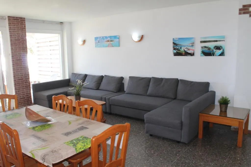 Piso Jover Alojamiento Para Mayores De 25 Anos !! Lloret de Mar 0*,