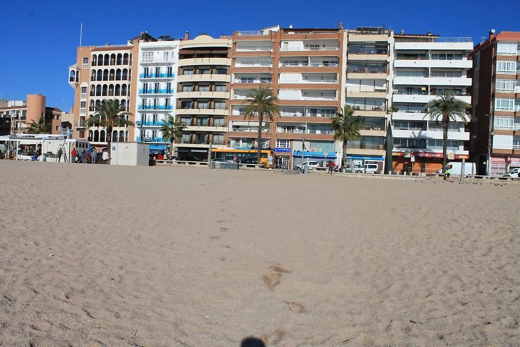 Piso Jover Alojamiento Para Mayores De 25 Anos !! Lloret de Mar Apartment